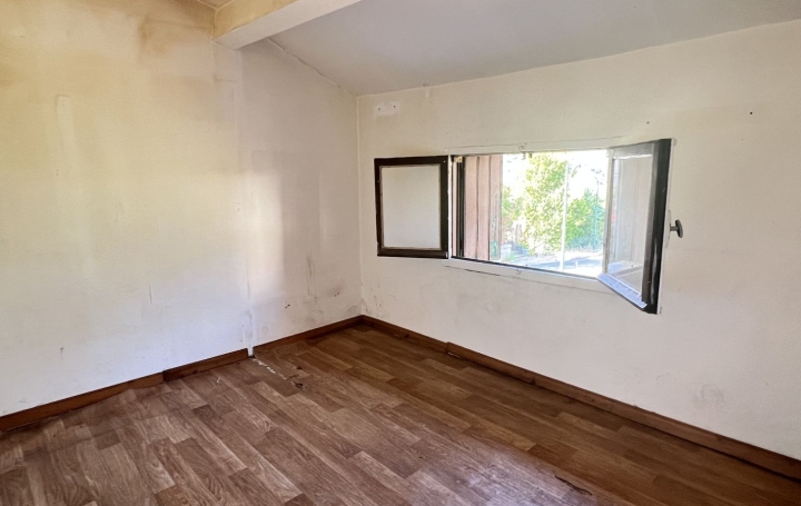 Maison de village COLOMBIERES-SUR-ORB (34390)  73 m2 132 000 € 