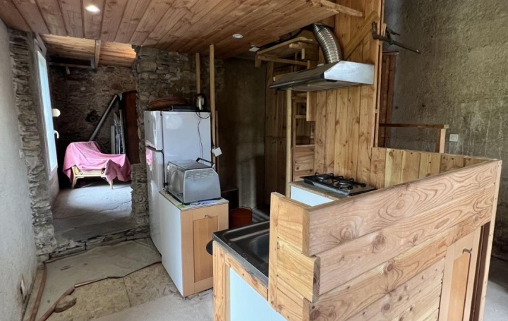 Maison de village SAINT-MARTIN-DE-L'ARCON (34390)  70 m2 79 000 € 