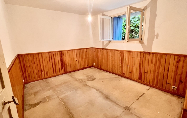 Maison de village COMBES (34240)  62 m2 80 000 € 