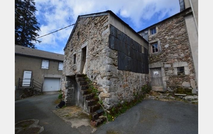 Réseau Immo-diffusion : Maison  LE SOULIE  35 m2 18 000 € 