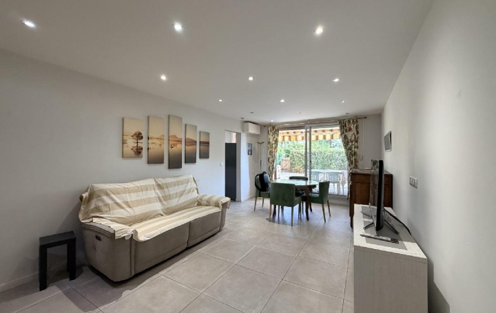 3 Pièces GRASSE (06130)  82 m2 1 650 € 