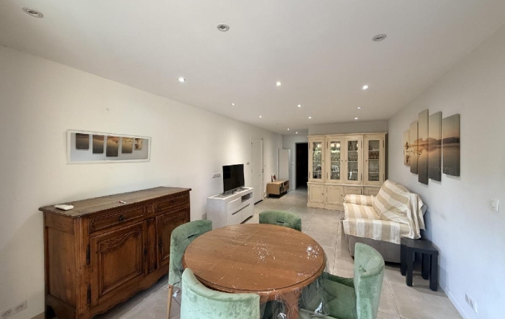 3 Pièces GRASSE (06130)  82 m2 1 650 € 