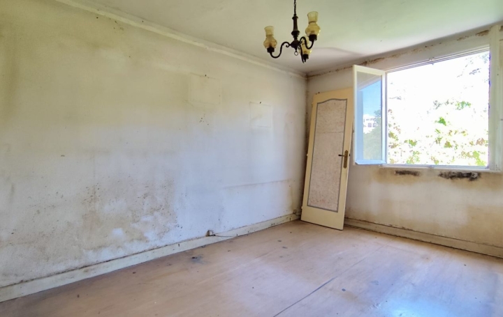 3 Pièces CANNES (06400)  58 m2 182 000 € 