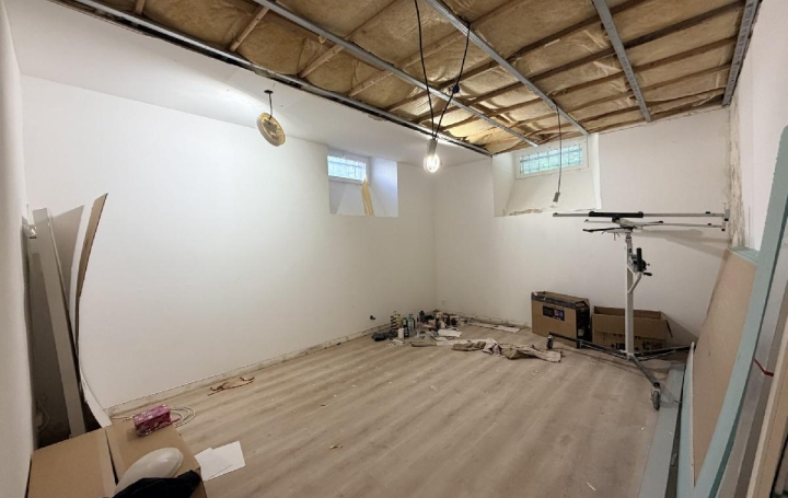 3 Pièces GRASSE (06130)  68 m2 89 000 € 