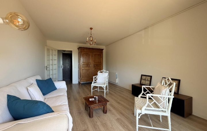 2 Pièces GRASSE (06130)  51 m2 198 500 € 