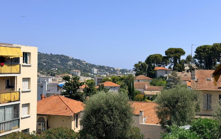 3 Pièces LE CANNET (06110)  58 m2 193 500 € 