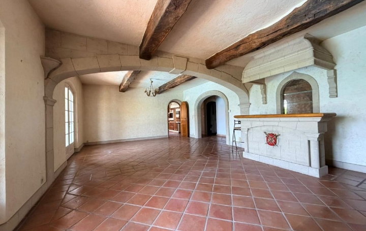 4 Pièces GRASSE (06130)  117 m2 458 000 € 