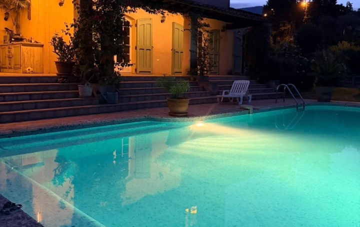 Maison GRASSE (06130)  117 m2 458 000 € 