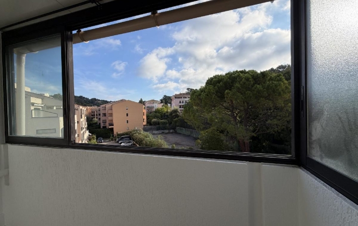 2 Pièces MOUGINS (06250)  39 m2 199 000 € 