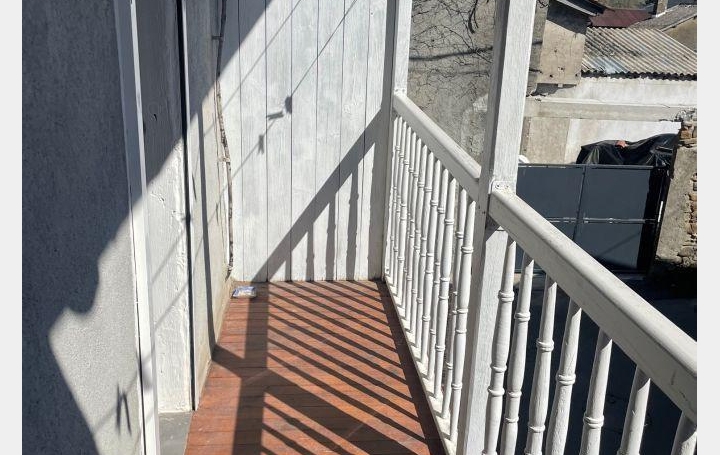 Maison SAURAT (09400)  62 m2 460 € 