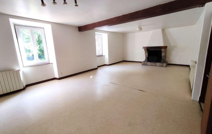 Appartement LUZENAC (09250) 111 m<sup>2</sup> 690 € 