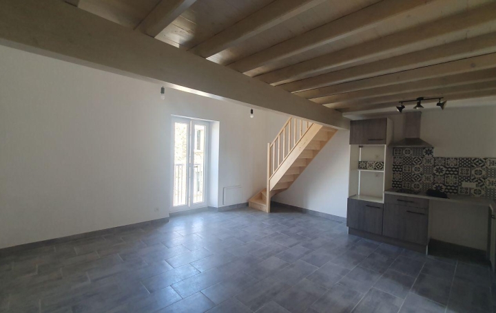 Réseau Immo-diffusion : Appartement P3  SAINT-JEAN-DE-VERGES  46 m2 560 € 