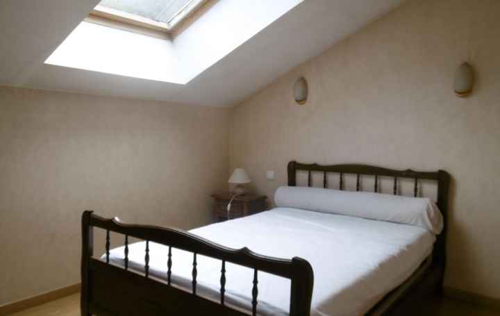 Maison CAPOULET-ET-JUNAC (09400)  98 m2 690 € 