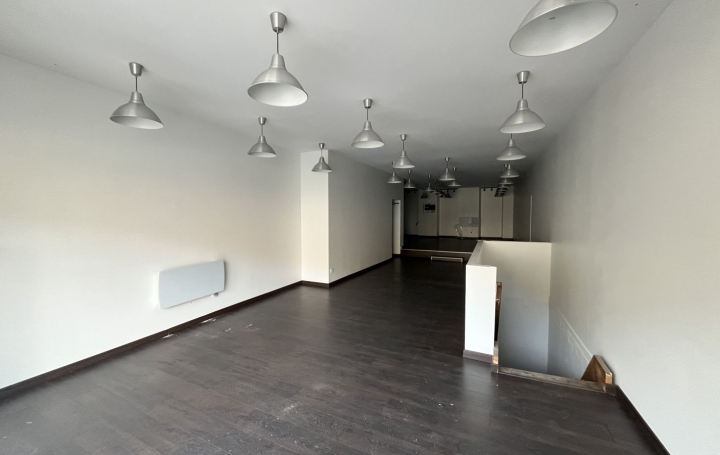 Local commercial TARASCON-SUR-ARIEGE (09400)  71 m2 750 € 