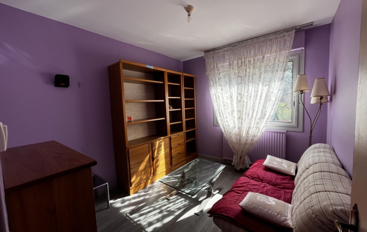 3 Pièces TARASCON-SUR-ARIEGE (09400)  75 m2 600 € 
