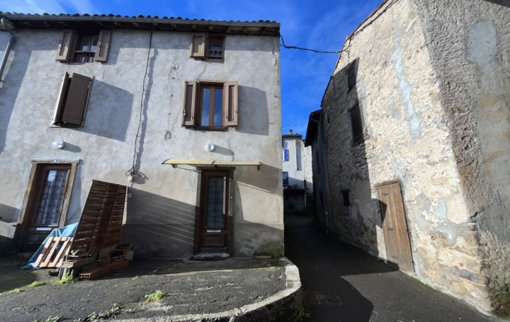 Maison / Villa PRAYOLS (09000) 45 m<sup>2</sup> 456 € 