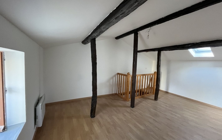 Maison de village PRAYOLS (09000)  45 m2 456 € 