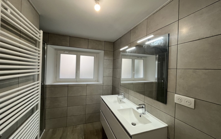 4 Pièces MERCUS-GARRABET (09400)  80 m2 800 € 