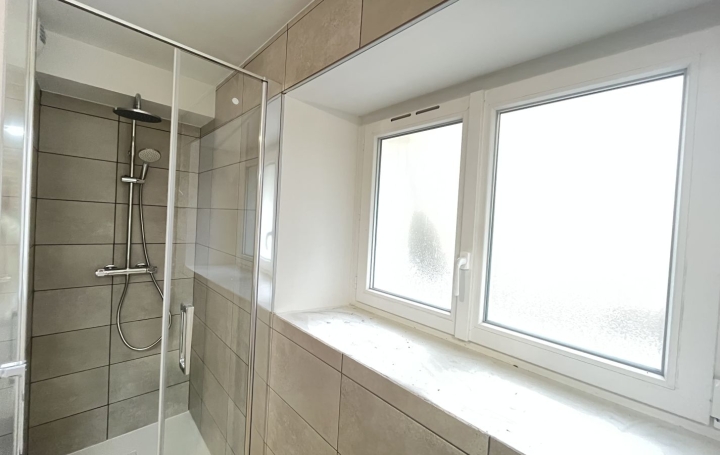 4 Pièces MERCUS-GARRABET (09400)  80 m2 800 € 