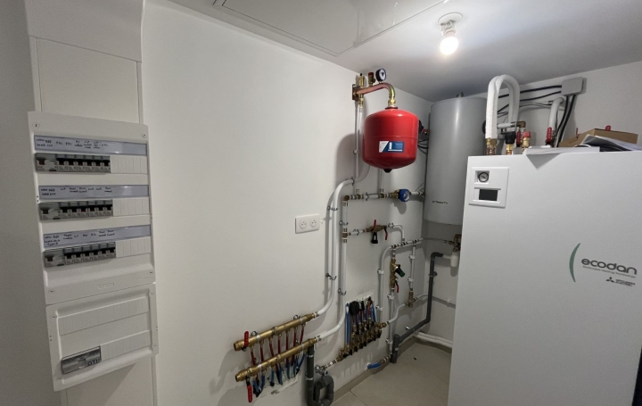 4 Pièces MERCUS-GARRABET (09400)  80 m2 800 € 