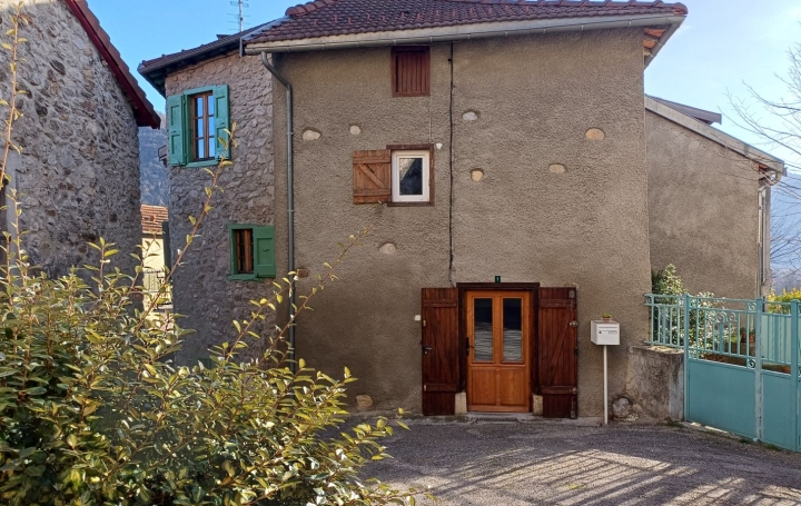 Maison / Villa ARIGNAC (09400) 68 m<sup>2</sup> 667 € 