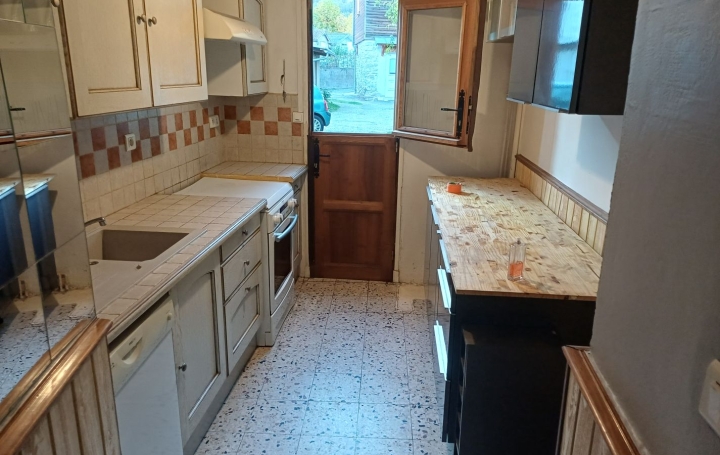 Maison ARIGNAC (09400)  68 m2 667 € 