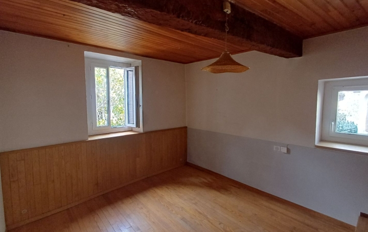 Maison ARIGNAC (09400)  68 m2 667 € 