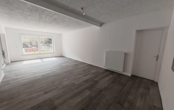 4 Pièces LES CABANNES (09310)  116 m2 800 € 