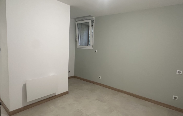 Maison TARASCON-SUR-ARIEGE (09400)  70 m2 670 € 