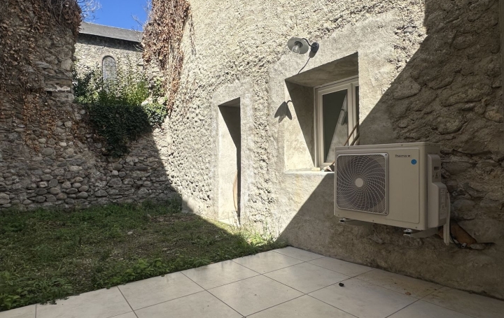 Maison TARASCON-SUR-ARIEGE (09400)  70 m2 670 € 
