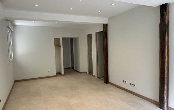 Maison TARASCON-SUR-ARIEGE (09400)  70 m2 670 € 