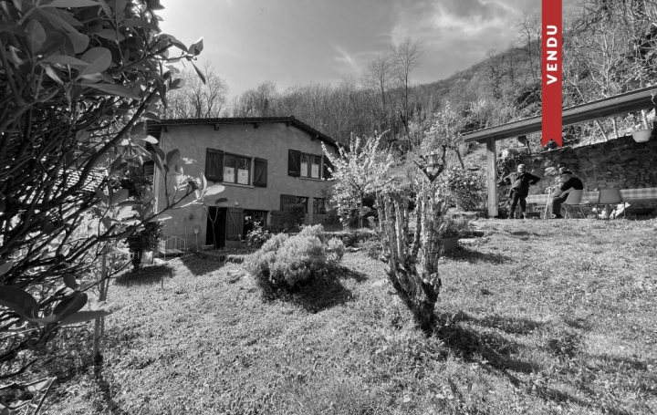 Réseau Immo-diffusion : Maison  ILLIER-ET-LARAMADE  80 m2 136 000 € 