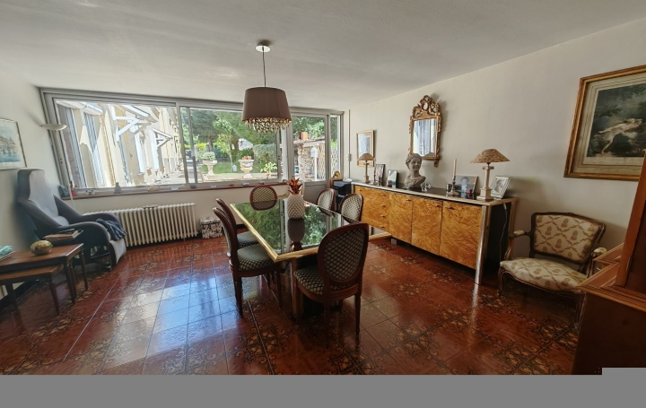 Propriété AX-LES-THERMES (09110)  391 m2 630 000 € 