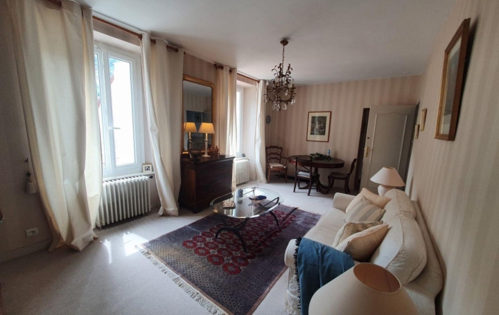 Propriété AX-LES-THERMES (09110)  391 m2 630 000 € 