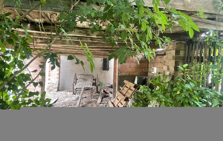 Maison MASSAT (09320)  126 m2 99 000 € 