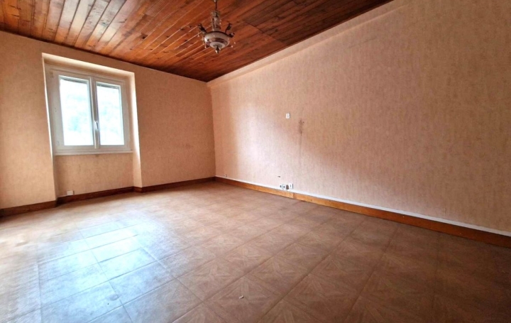 Maison GARANOU (09250)  173 m2 130 500 € 