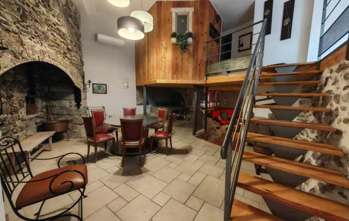 4 Pièces AX-LES-THERMES (09110)  84 m2 252 600 € 