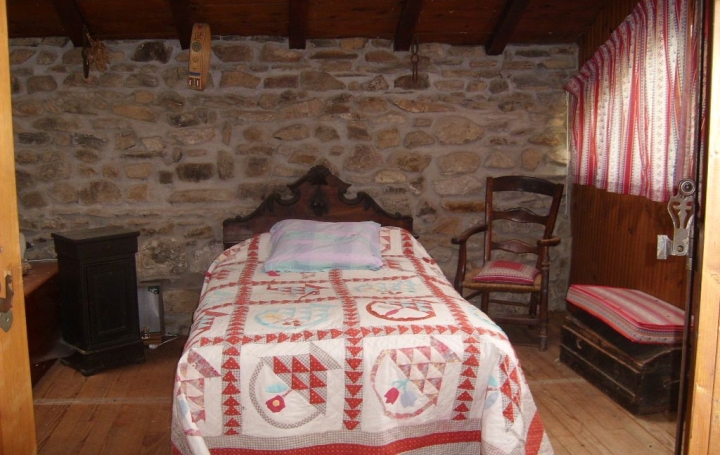 Maison LES CABANNES (09310)  109 m2 109 000 € 