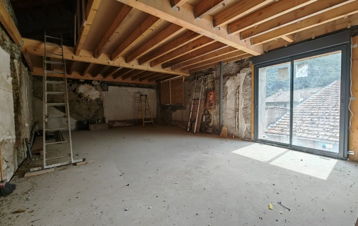 Maison LES CABANNES (09310)  122 m2 105 000 € 