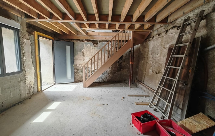 Maison LES CABANNES (09310)  122 m2 105 000 € 