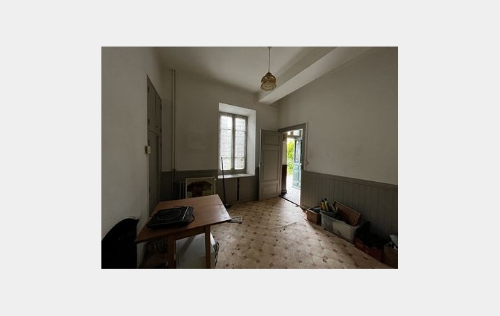 Maison TARASCON-SUR-ARIEGE (09400)  230 m2 172 000 € 