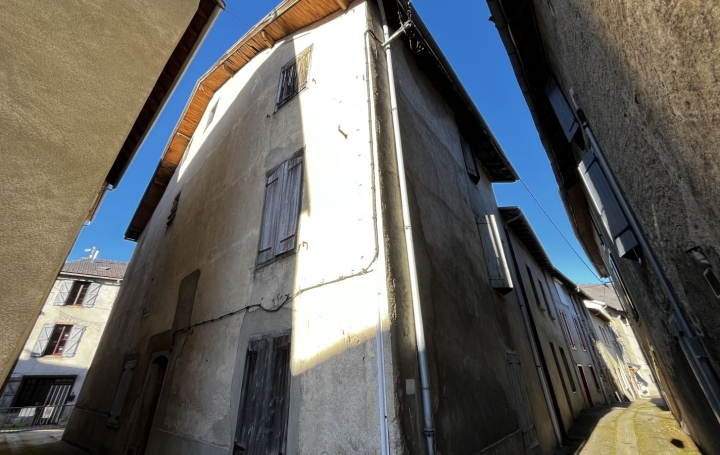 Maison / Villa VICDESSOS (09220) 334 m<sup>2</sup> 33 000 € 