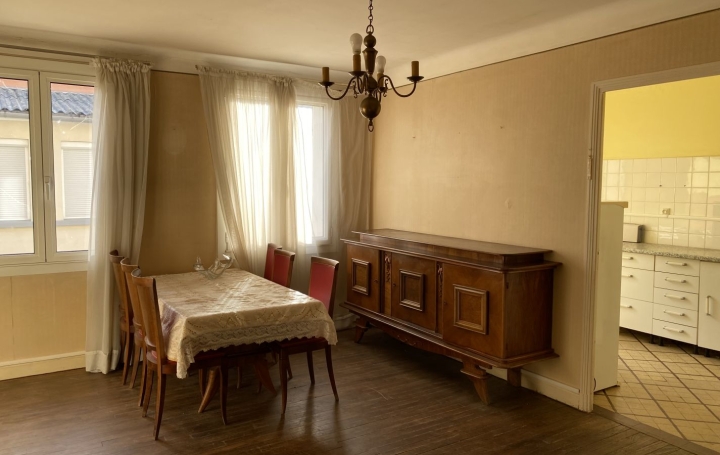 Maison VILLENEUVE-D'OLMES (09300)  200 m2 165 000 € 