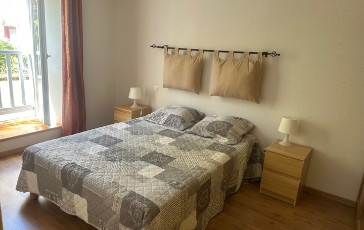 3 Pièces AX-LES-THERMES (09110)  64 m2 172 500 € 