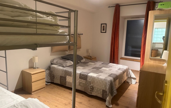 3 Pièces AX-LES-THERMES (09110)  64 m2 172 500 € 