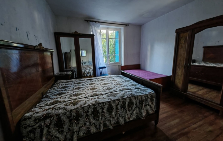 Maison AX-LES-THERMES (09110)  108 m2 197 000 € 