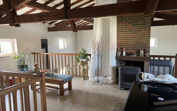 Villa SAVERDUN (09700)  166 m2 282 000 € 