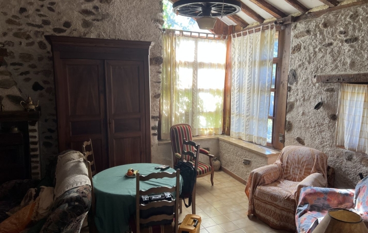 Maison VERDUN (09310)  106 m2 76 000 € 