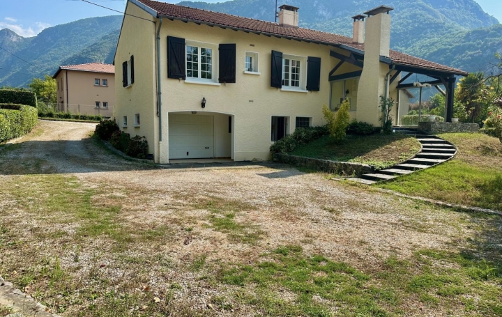 Maison TARASCON-SUR-ARIEGE (09400)  115 m2 263 000 € 