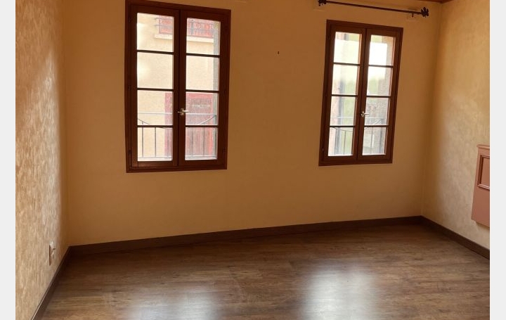 Immeuble TARASCON-SUR-ARIEGE (09400)  436 m2 180 000 € 